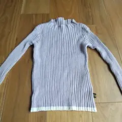 薄紫色リブ編みハイネック長袖カットソー