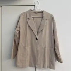 ベージュ ジャケット