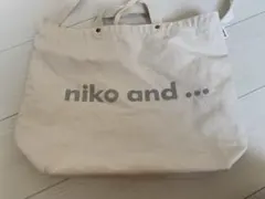 niko and ニコアンド トートバッグ アイボリー ホワイト