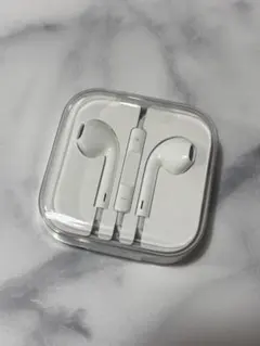 【専用】Apple 純正 有線イヤホン イヤホンジャック ケース付き