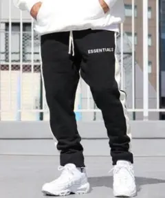 ESSENTIALSエッセンシャルズサイド ストライプパンツ ブラック
