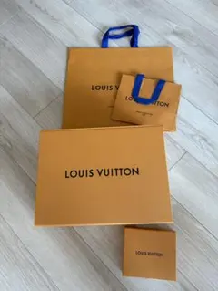 【LOUIS VUITTON 空箱セット ショッパー付き】