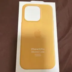 Apple iPhone 15 Pro シリコンケース イエロー