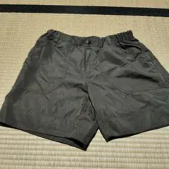 レディース　LLサイズ　ショートパンツ　カーキ色　中古
