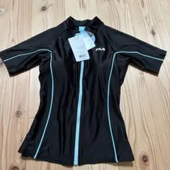 FILA スポーツ用水着 ブラック/ライトブルー 上のみ　新品未使用のサムネイル