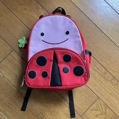 スキップホップ　リュックサック　てんとう虫のサムネイル