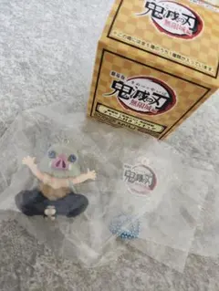 鬼滅の刃 伊之助 チャーム付きフィギュア