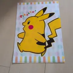 ポケモン ピカチュウ クリアファイル