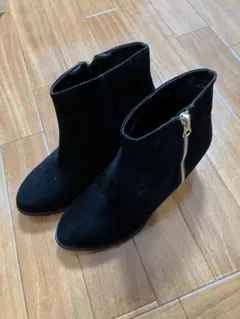 黒 スエード ジッパー付きショートブーツ M