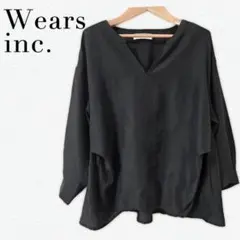 良品　wears.inc 着痩せVネックブラウス ブラック 落ち感素材　春