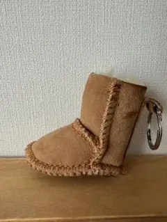 UGG アグ　ムートン　キーホルダー　キーリング　ブラウンのサムネイル