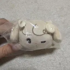 LIL ala mode おすわりぬいぐるみ　ナッツ