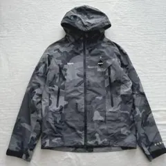 【未使用に近い】F.C.Real Bristol マウンテンパーカー　カモフラ