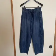 シーズンリーズン　デニムパンツ　Mサイズのサムネイル