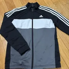 adidas ジャージ上　黒/白/グレー　150センチ