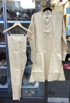 ベージュ カジュアル シャツとパンツセット