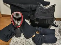 Item thumbnail for item 5945504d-6b0e-4474-9608-315cd7a88752