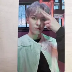 FML 来場者限定 weverse 東京ドーム トレカ バーノン