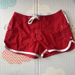 BILLABONG レッド ショートパンツ