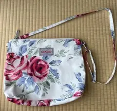 Cath Kidston ショルダーバッグ 花柄のサムネイル
