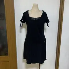 SNAZZY 黒 半袖ワンピース