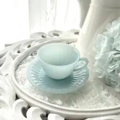 水色のアルコパル　ミスド景品　ビンテージ　カップ&ソーサー　仏製ミルクガラス