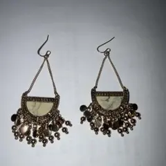 Item thumbnail for item 953f98a0-fba9-477c-94ef-f18c30bc736a