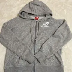 new balance グレー パーカー S