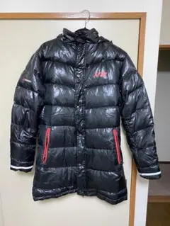 ブラック ダウンジャケット
