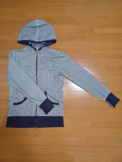 ストライプ フード付きパーカー