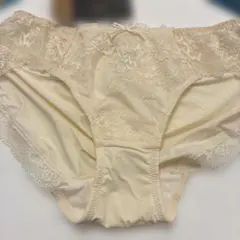 Item thumbnail for item aadfd1da-9ff4-4849-9a4b-33260c42fdf1