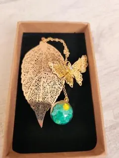 しおり 3Dバタフライペンダント おしゃれ かわいい