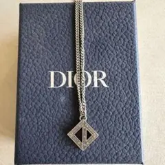 Dior ダイヤモンド ペンダントネックレス　廃盤のサムネイル