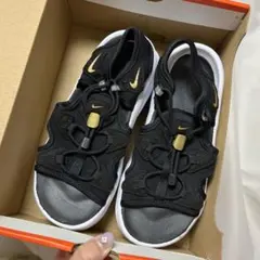 NIKE エアマックスココ ブラックホワイト 黒白 22cm 未使用に近い