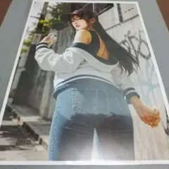 [中古品]AI 美女 ポスター[A4サイズ]