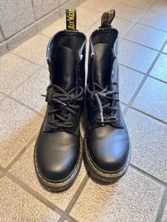 ね*ね様 Dr. Martens 厚底ブーツ サイドジップ ブラック - メルカリ