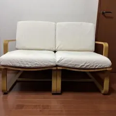 無印良品　ソファチェア　リビングでもダイニングでも使えるソファチェア　オーク材.のサムネイル