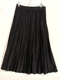 DAY CLOSET プリーツスカート ブラック 光沢感 ロング 黒