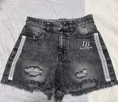 by LOVEiT ブラックショートパンツ 130