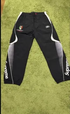 2026年最新】Supreme Umbro Track Pantの人気アイテム - メルカリ