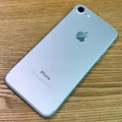 B3 SIMフリー iPhone 7 32GB シルバー
