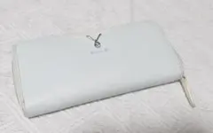 Luria 4°Cライトブルー 長財布 箱付きのサムネイル