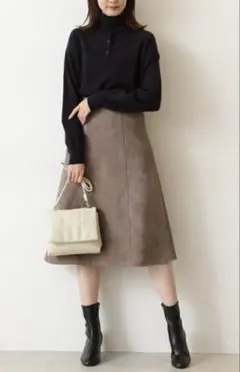 ナチュラルビューティーベーシック ひざ丈スカート