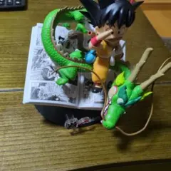 ドラゴンボール 孫悟空 シェンロン フィギュア　中古です箱つけます