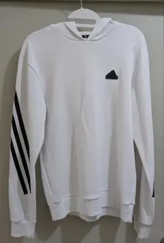 2026年トレンド アディダス三本ライン フーディー Sサイズ ユニセックス