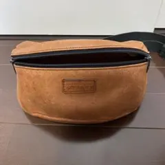 ART BROWN レザー ボディバッグ ブラウン