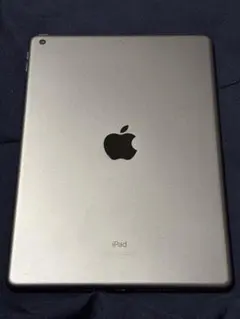 【美品】Apple iPad (第8世代) 32GB スペースグレー