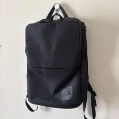 THE NORTH FACE シャトルデイパック リュック 黒 ビジネスのサムネイル