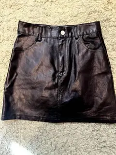 SPRAY フェイクレザーミニスカート　インナーパンツ付き
