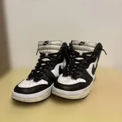 NIKE DUNK ハイカットスニーカー ブラック ホワイト